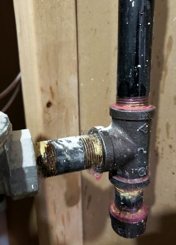 What Causes Gas Line Leaks In Homes?